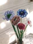 Gehaakte voorjaarsbloemen